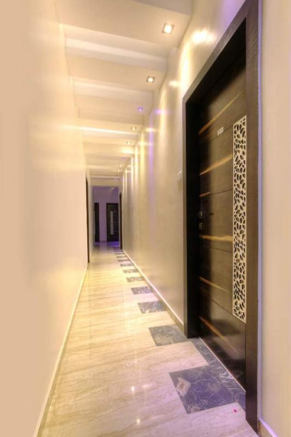 Hotel Lonavla Екстер'єр фото